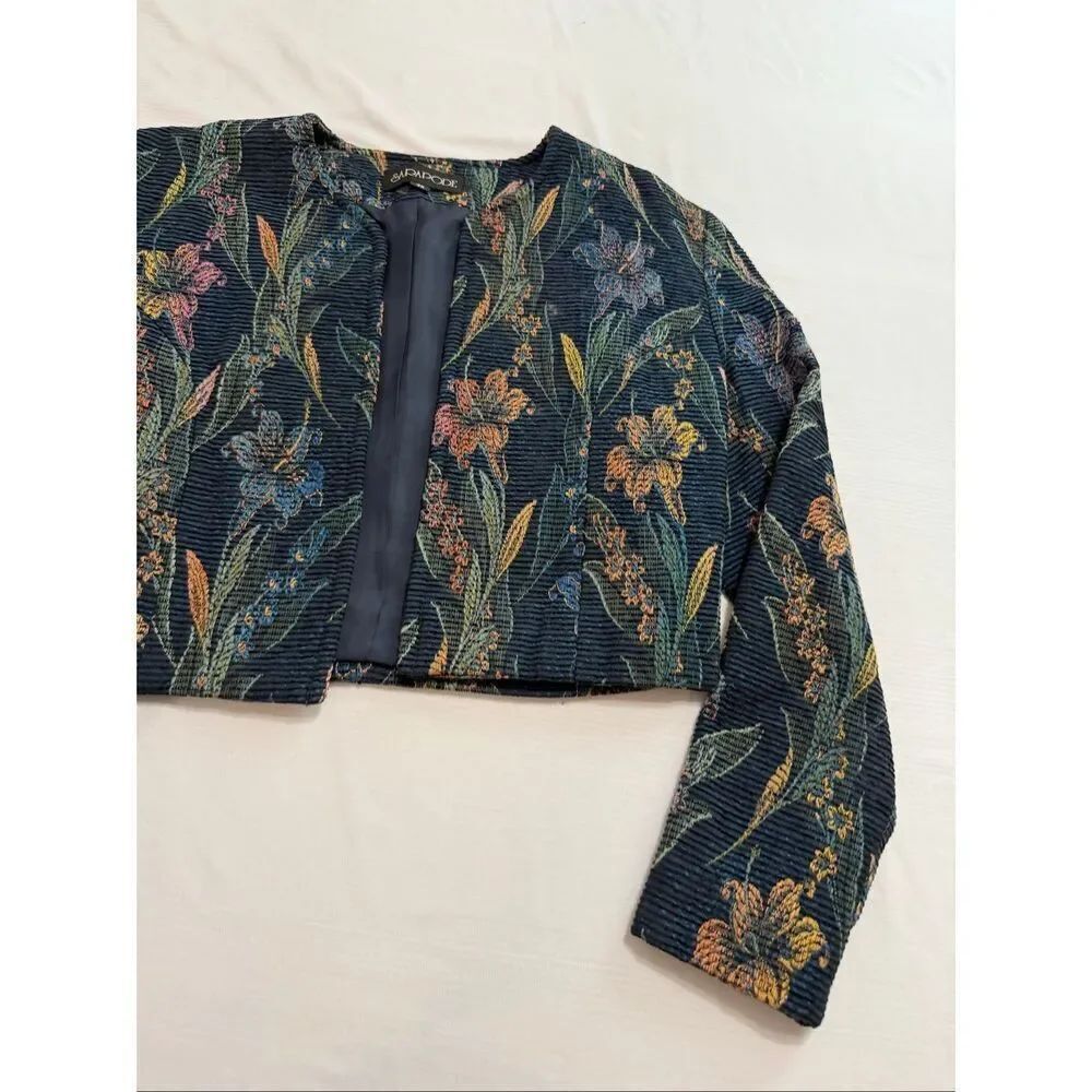 SARAPODE Women’s Vintage Floral Cropped Tapestry Jacket Size 40 - Picture 6 of 14